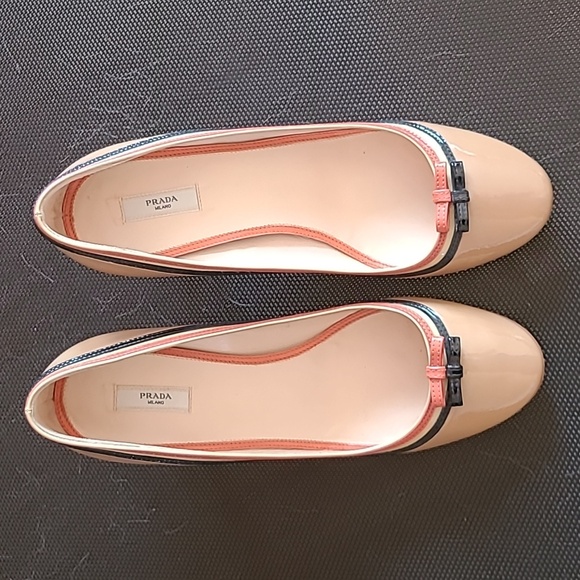 Prada Beige and Coral Heels - Picture 7 of 11